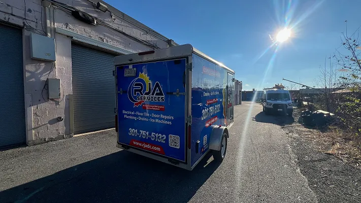 Wrap vehicular para RJA Services, foto 7.